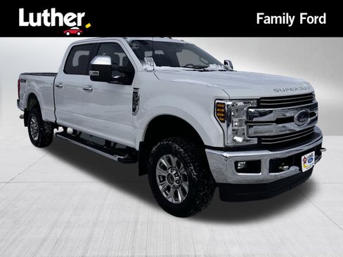 Used 2018 Ford F350 Lariat image 1