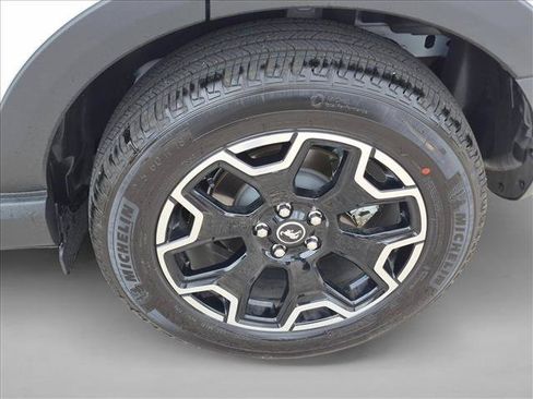 Used 2026 Ford Bronco Sport Outer Banks AWD/4WD image 25