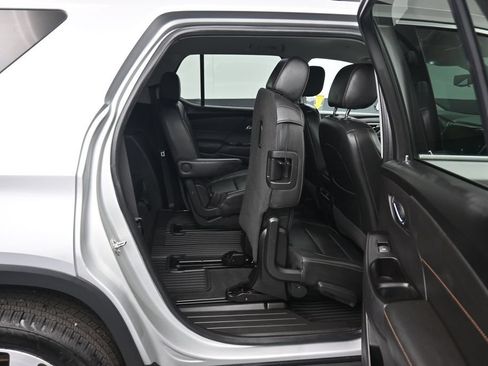 Used 2019 Chevrolet Traverse LT w/ LT Premium Package AWD/4WD image 47
