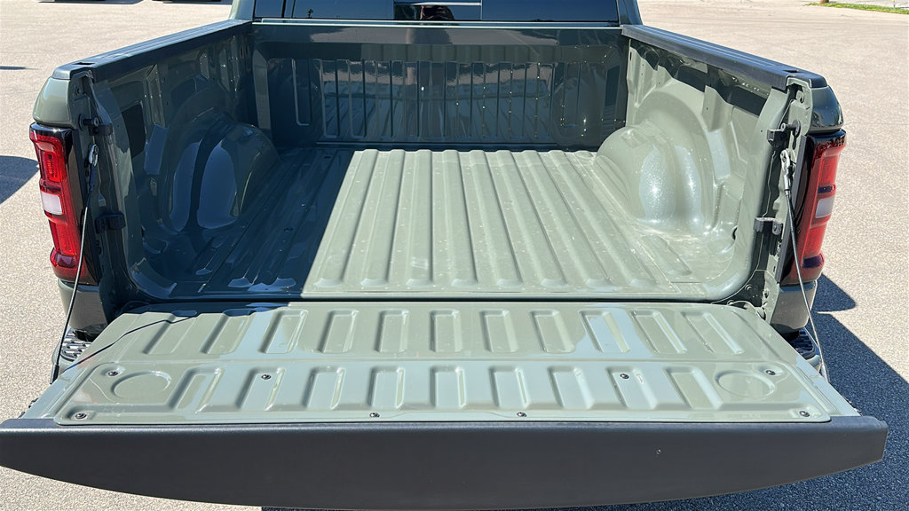 Used 2026 RAM 1500 Big Horn AWD/4WD image 7