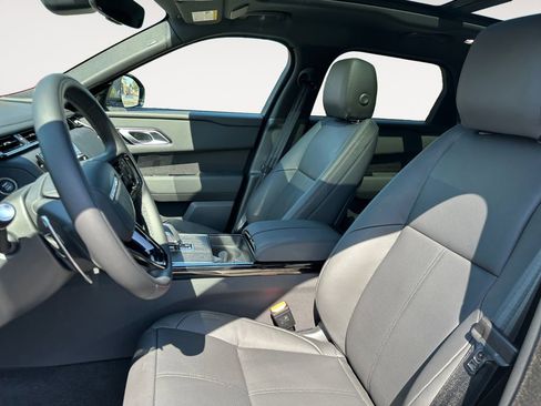 New 2026 Land Rover Range Rover Velar Dynamic SE AWD/4WD image 9