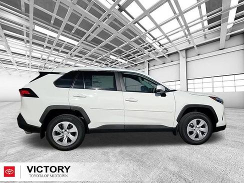 Used 2025 Toyota RAV4 LE image 2