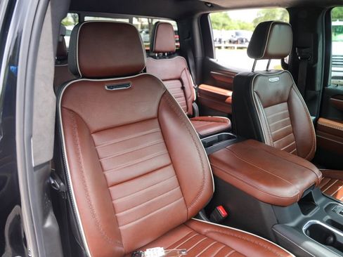 Used 2025 GMC Sierra 1500 Denali Ultimate AWD/4WD image 33