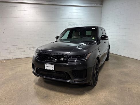 Used 2022 Land Rover Range Rover Sport HST AWD/4WD image 2