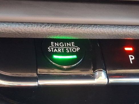 Certified 2023 Lincoln Corsair AWD image 23