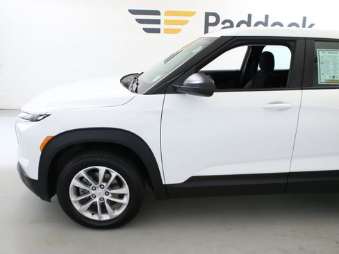 Used 2024 Chevrolet TrailBlazer LS image 51