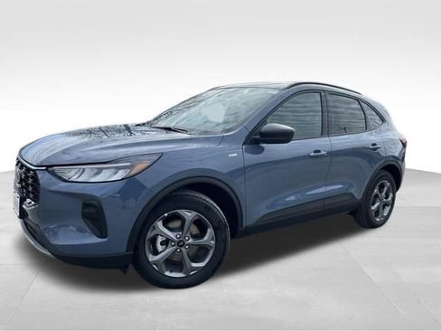 New 2026 Ford Escape ST-Line w/ Tech Pack #1 AWD/4WD image 3