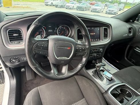 Used 2019 Dodge Charger R/T RWD image 18
