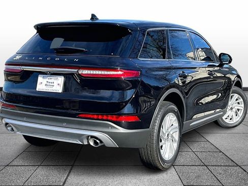 Used 2025 Lincoln Corsair Premiere image 13