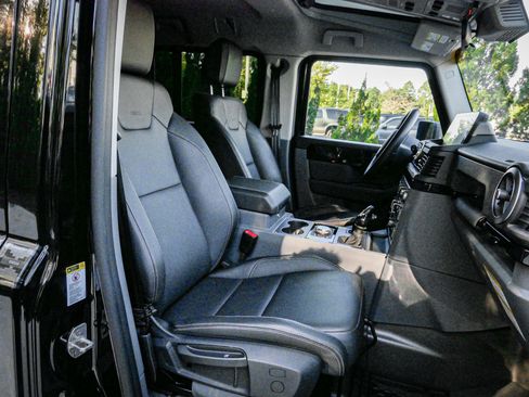 Used 2024 INEOS Grenadier Fieldmaster Edition image 32