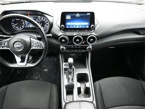 Used 2023 Nissan Sentra SV image 17