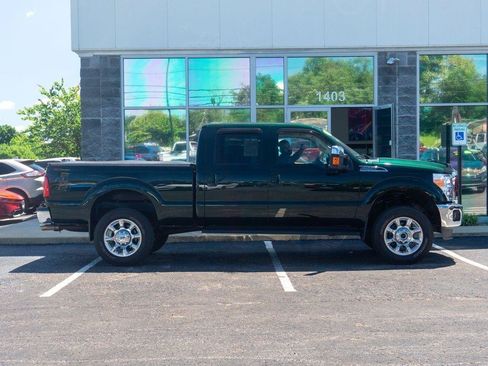 Used 2016 Ford F250 Lariat w/ Snow Plow Prep Package AWD/4WD image 2
