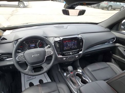 Used 2023 Chevrolet Traverse RS w/ LPO, Floor Liner Package AWD/4WD image 24