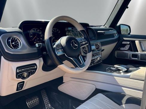Used 2023 Mercedes-Benz G 550 image 16