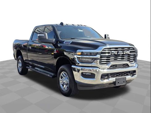 New 2025 RAM 2500 Tradesman AWD/4WD image 2