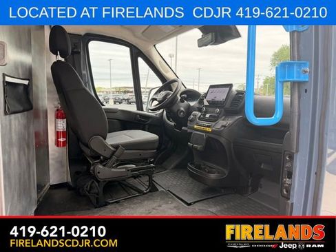 Used 2024 RAM ProMaster 3500 FWD image 12
