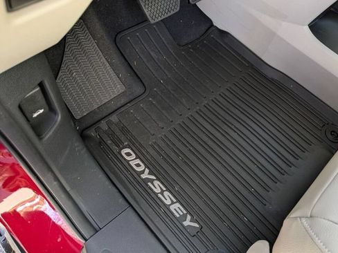 Certified 2026 Honda Odyssey EX-L image 26