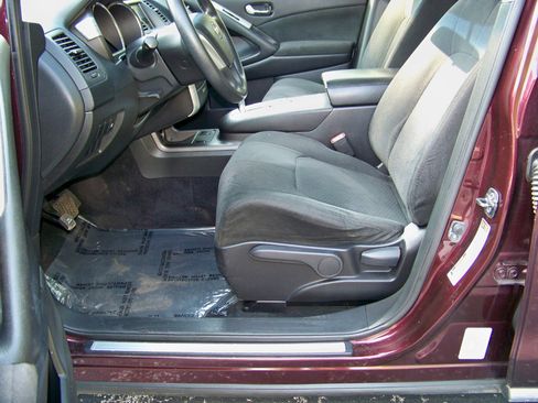 Used 2014 Nissan Murano S image 32