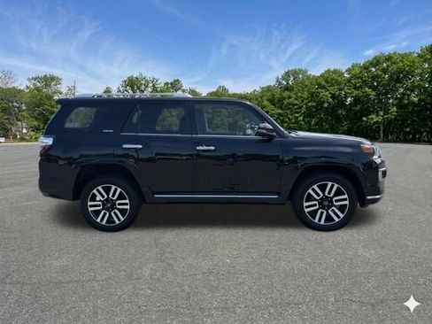 Used 2023 Toyota 4Runner Limited AWD/4WD image 10