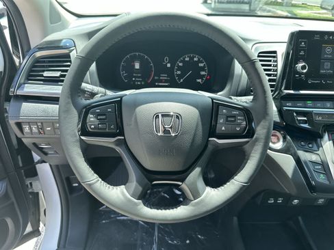 New 2026 Honda Odyssey Elite image 18