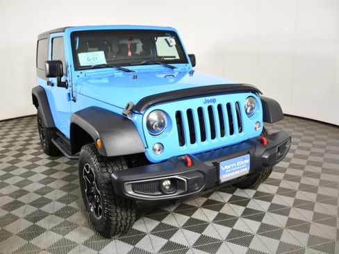 Used 2018 Jeep Wrangler Sport image 3