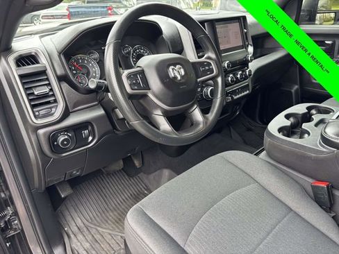 Used 2024 RAM 2500 Tradesman w/ Chrome Appearance Group AWD/4WD image 8