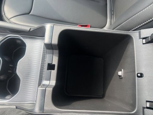 New 2025 Jeep Grand Cherokee L Limited w/ Black Appearance Package image 27