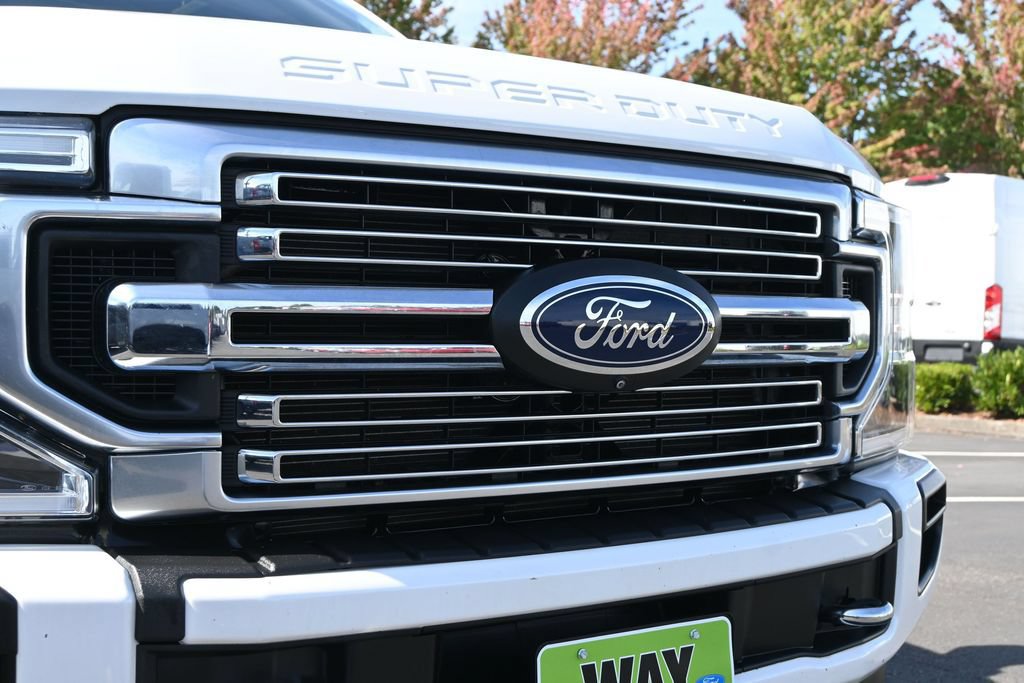 Used 2022 Ford F350 Limited w/ FX4 Off-Road Package AWD/4WD image 11