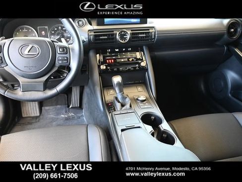 Certified 2025 Lexus IS 300 F Sport RWD image 17