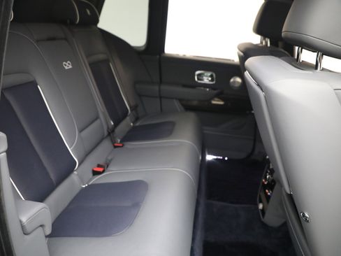Certified 2025 Rolls-Royce Cullinan Black Badge image 23