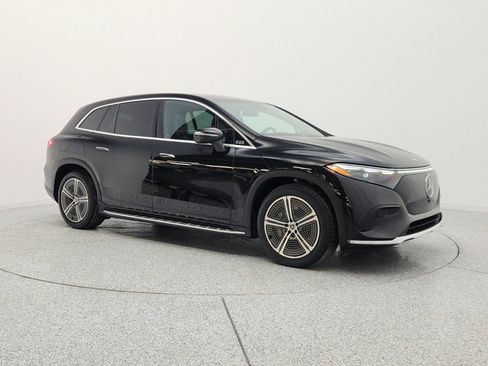 Used 2023 Mercedes-Benz EQS 450+ 4MATIC SUV image 3