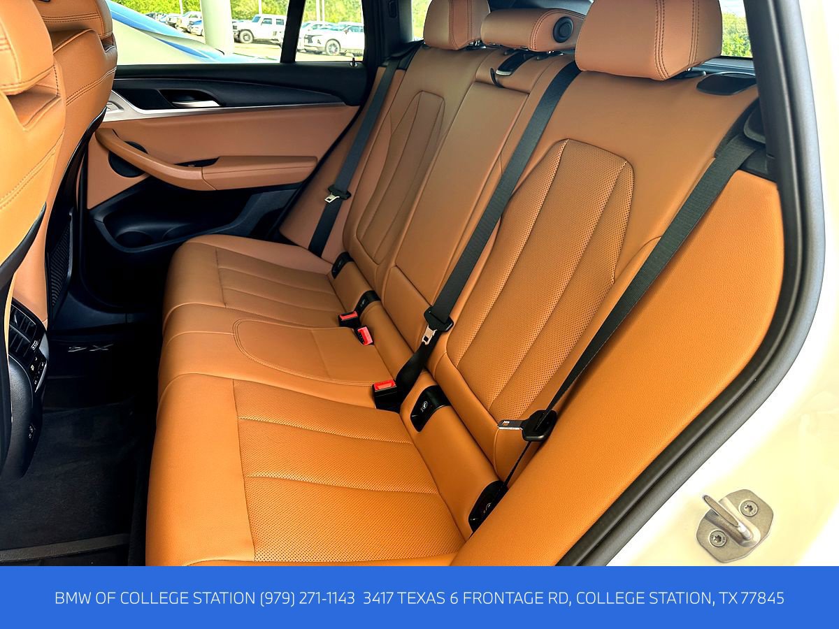Certified 2024 BMW X4 xDrive30i w/ Premium Package AWD/4WD image 14