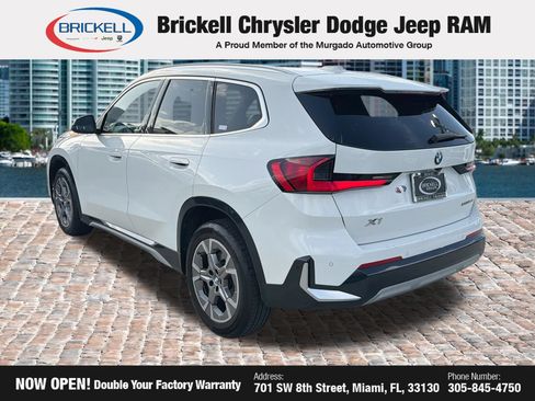 Used 2025 BMW X1 xDrive28i AWD/4WD image 3