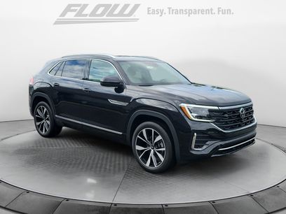 New 2025 Volkswagen Atlas Cross Sport SEL Premium R-Line