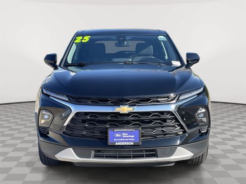 Used 2025 Chevrolet Blazer LT AWD/4WD image 4