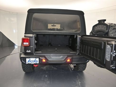 Used 2021 Jeep Wrangler Unlimited Rubicon AWD/4WD image 25