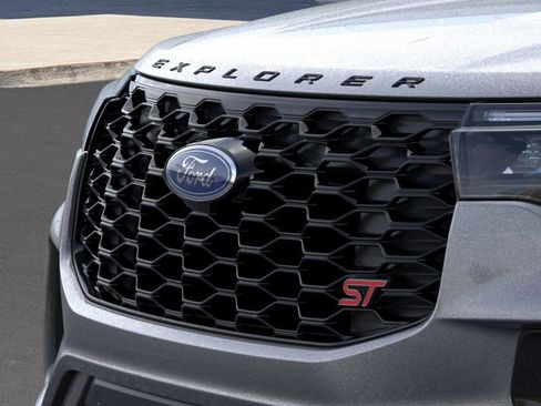 New 2026 Ford Explorer ST image 18