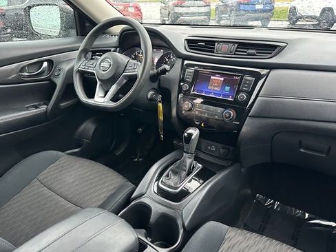Used 2018 Nissan Rogue S AWD/4WD image 32