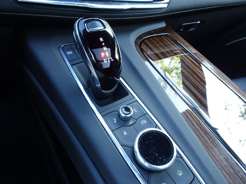 Certified 2023 Cadillac Escalade Premium Luxury w/ LPO, Floor Liner Package AWD/4WD image 17