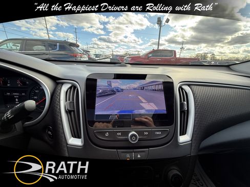 Used 2023 Chevrolet Malibu LT image 15