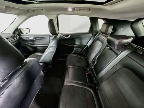 Used 2021 Ford Escape SEL w/ SEL Stealth AWD Package image 11