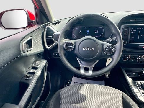 Certified 2024 Kia Soul LX FWD image 20