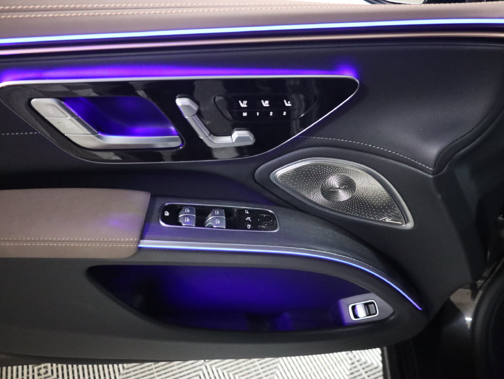 Certified 2023 Mercedes-Benz EQS 580 4MATIC Sedan image 13