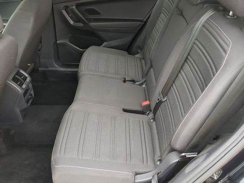 Used 2022 Volkswagen Tiguan S image 14