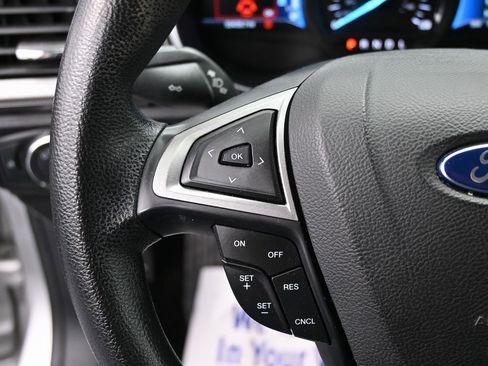 Used 2018 Ford Fusion S image 18