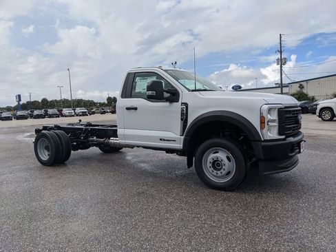 New 2026 Ford F450 XL image 2
