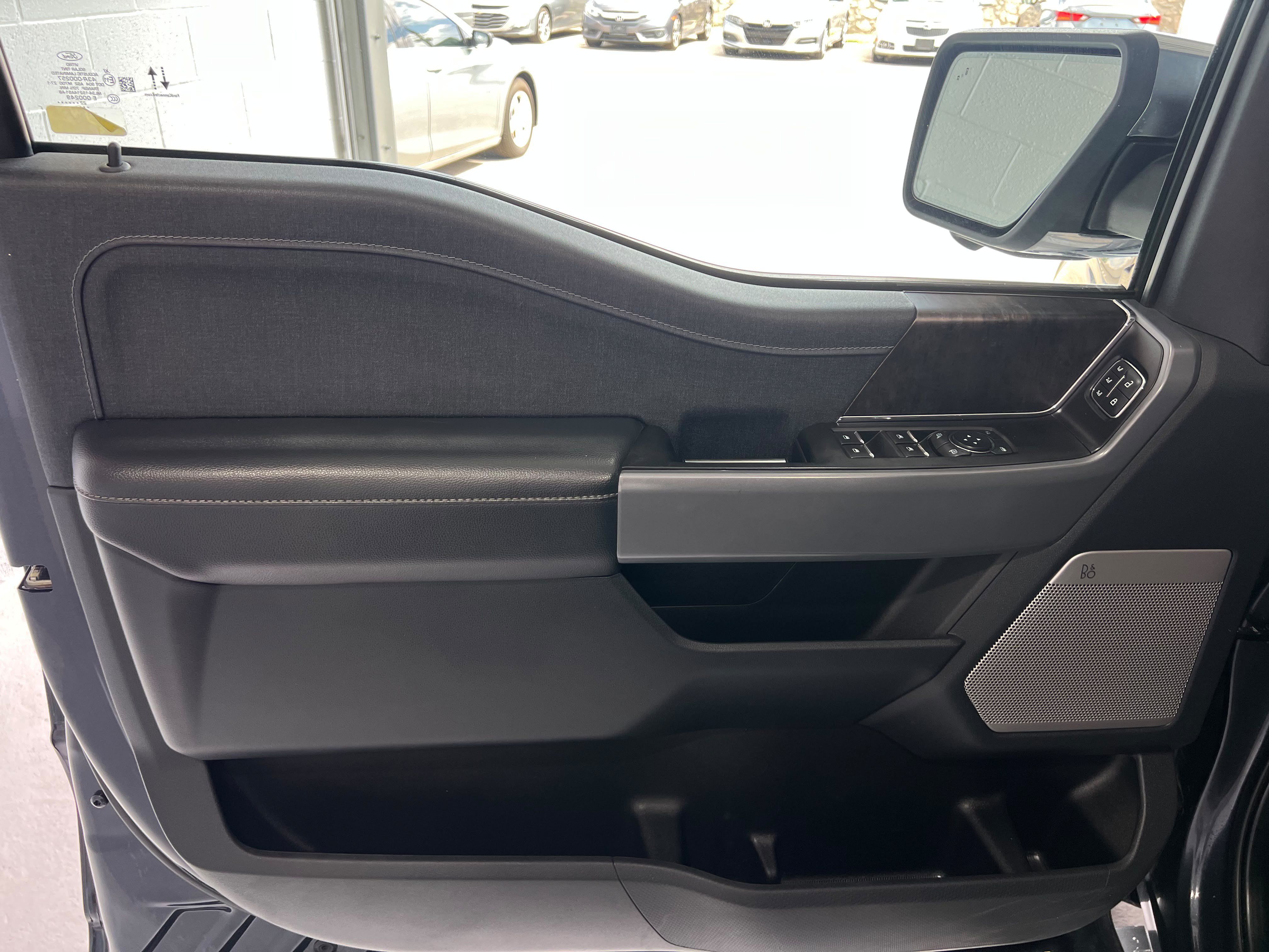 Used 2022 Ford F150 Lariat AWD/4WD image 10