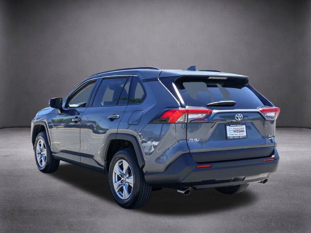 Used 2024 Toyota RAV4 XLE AWD/4WD image 7