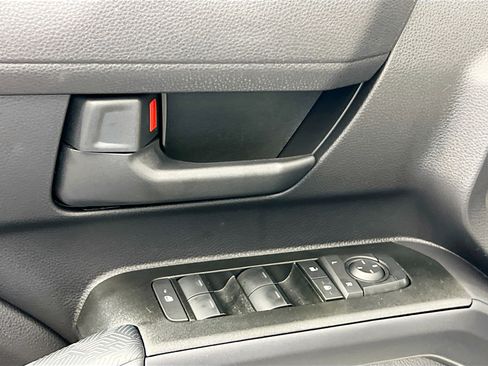 Used 2025 Toyota 4Runner SR5 image 16