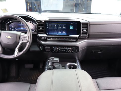 Certified 2023 Chevrolet Silverado 1500 LTZ w/ Technology Package image 15